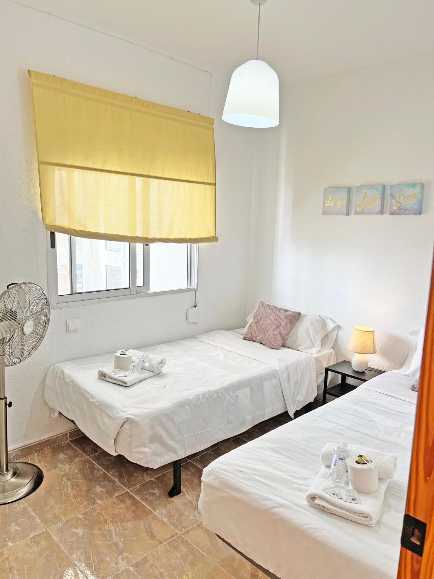 坎佩略Atico Frente Al Mar 2 Terrazas Barbacoa Y Parking Sujeto A Disponibilidad公寓 外观 照片