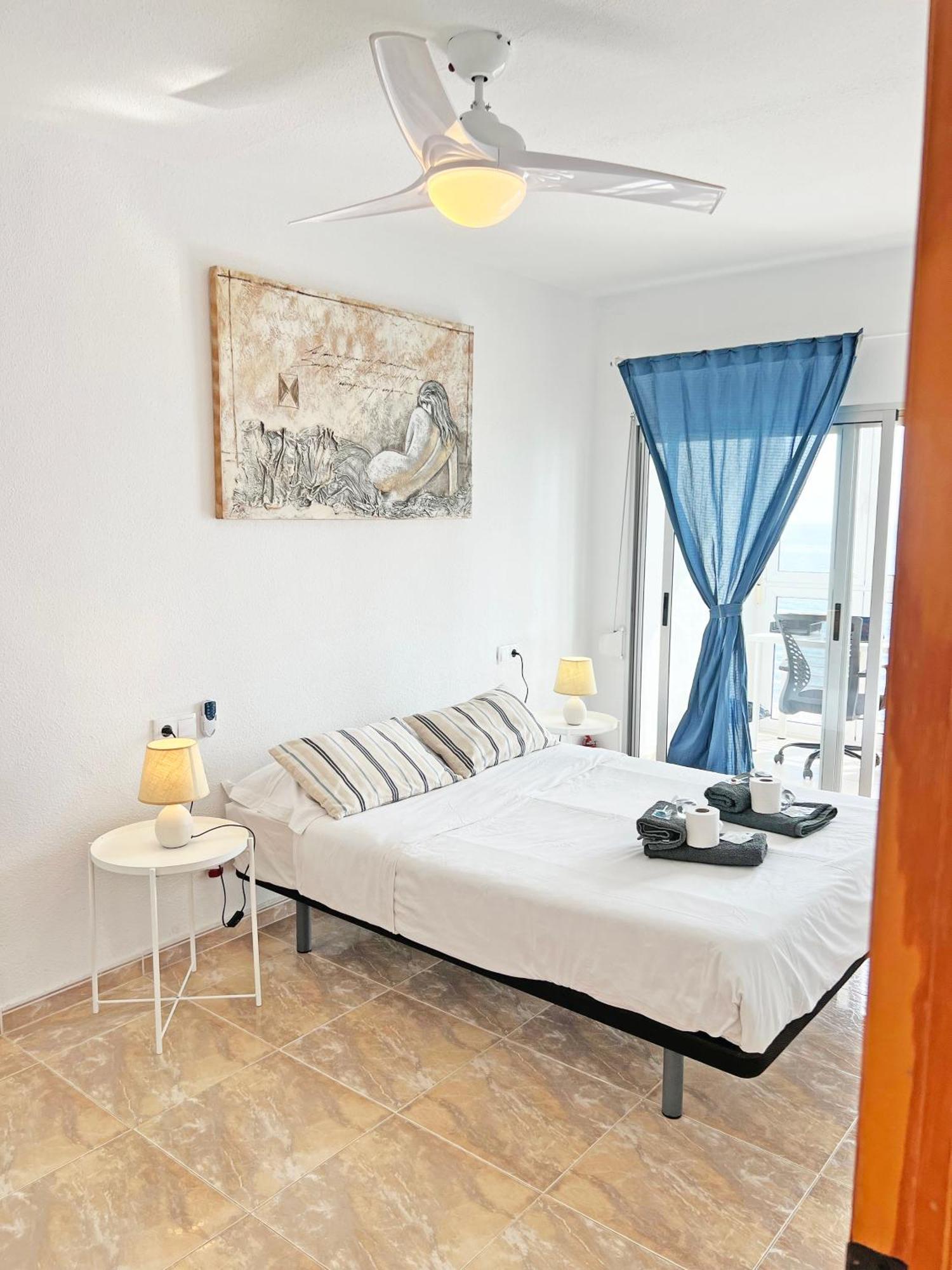 坎佩略Atico Frente Al Mar 2 Terrazas Barbacoa Y Parking Sujeto A Disponibilidad公寓 外观 照片