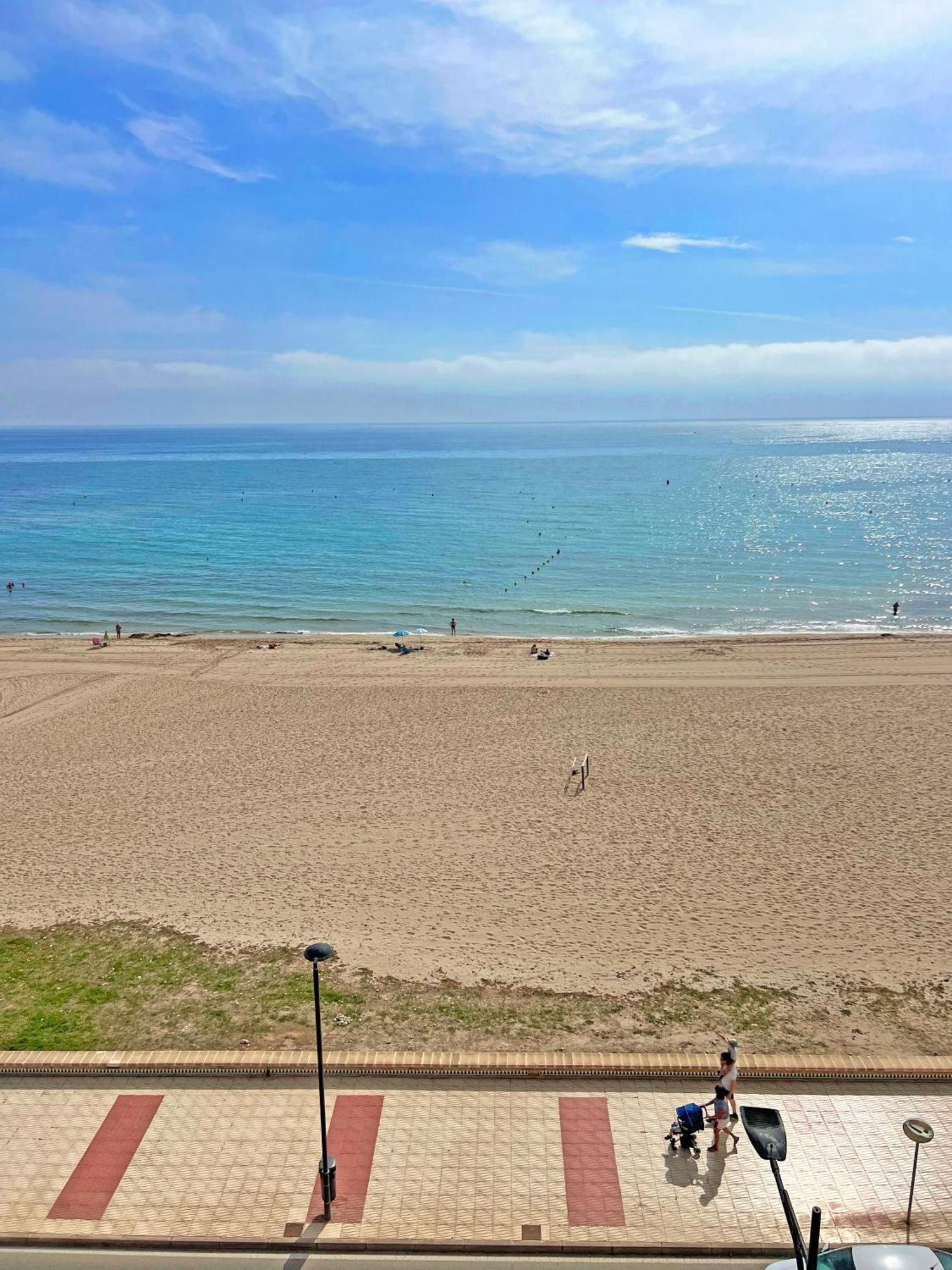 坎佩略Atico Frente Al Mar 2 Terrazas Barbacoa Y Parking Sujeto A Disponibilidad公寓 外观 照片